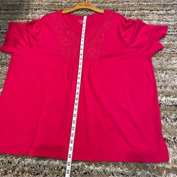 Catherines 2X Short Sleeve henley Shirt Pink with lace overlay on chest - Picture 10 of 10